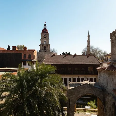 Апартаменти Fluvian Terrace *